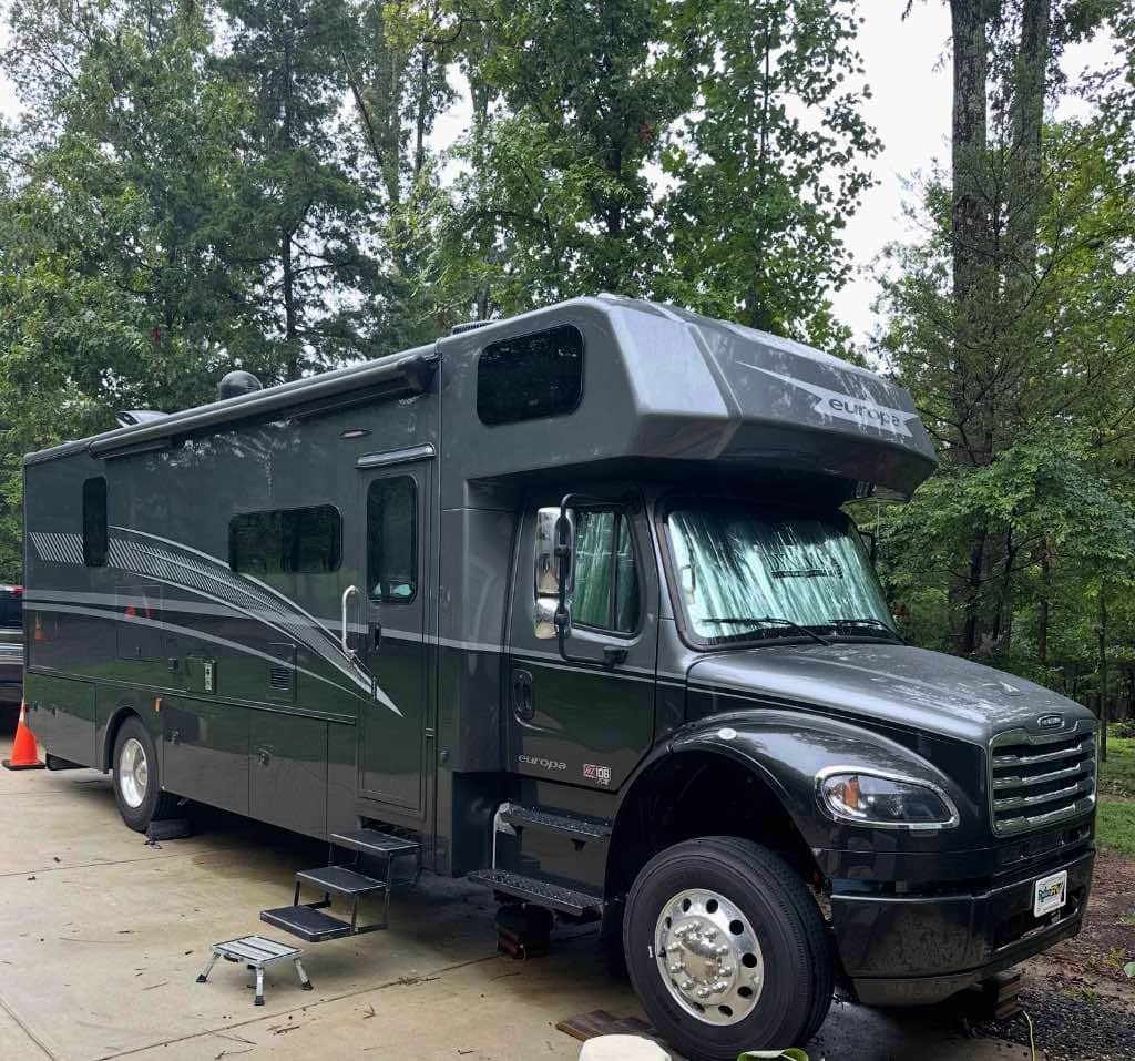 2024 33' Europa 31ss