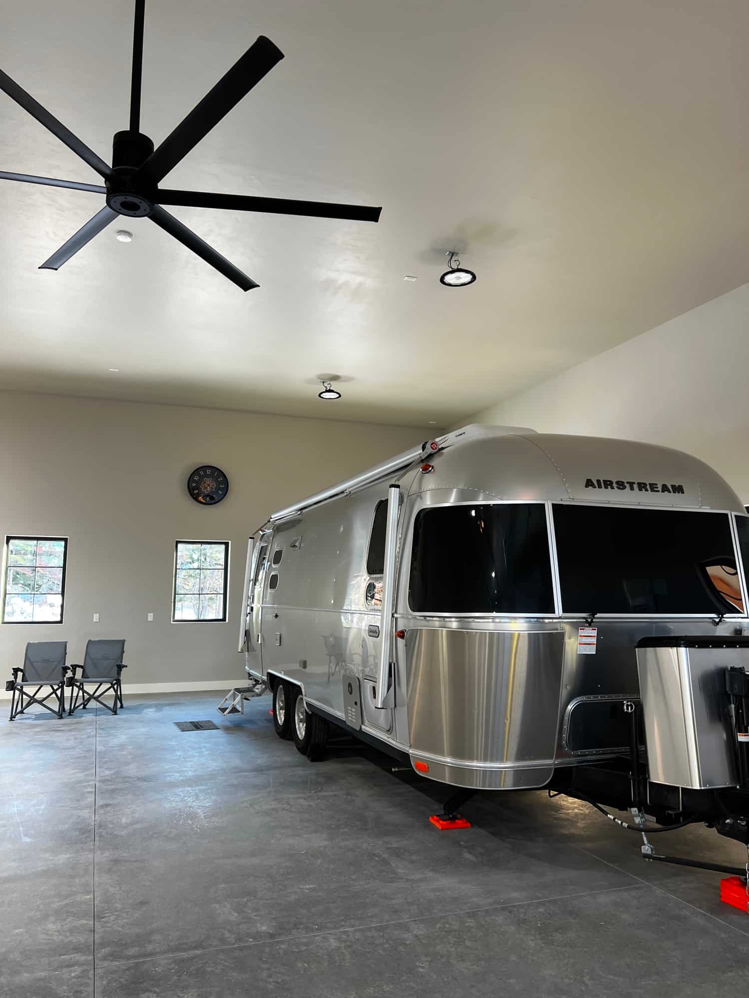 2021 25' Airstream Globetrotter For Sale In Bigfork, Montana