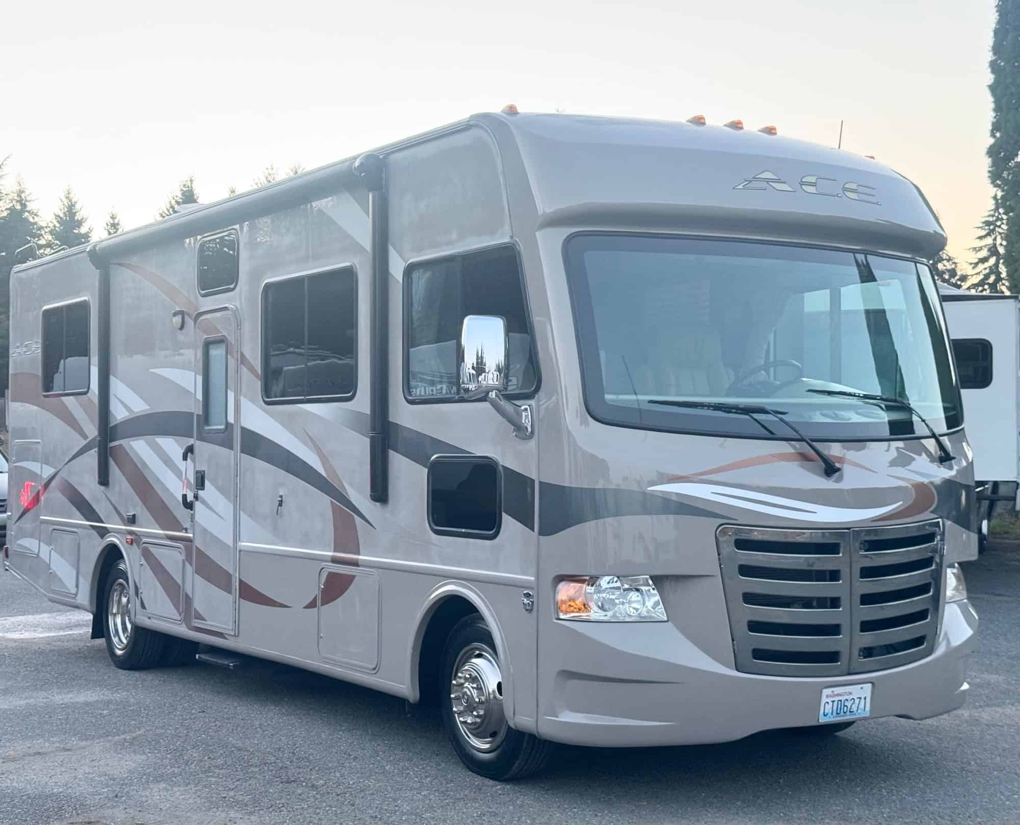 2014 29' Thor Ace For Sale In Puyallup, Washington